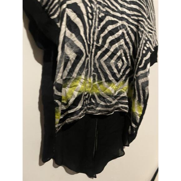 Lola & Sophie printed Black Yellow Abstract Silk Blouse Size Medium - Picture 3 of 6
